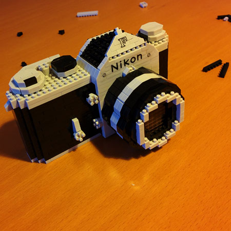 Le Nikon F (en nanoblock) terminé !